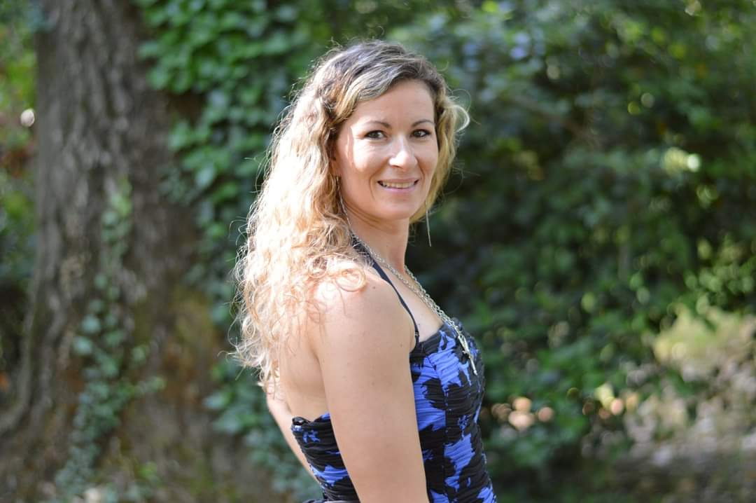 Ferriel, professeure de Fitness, Swissball et Zumba au O'Studio Frontignan